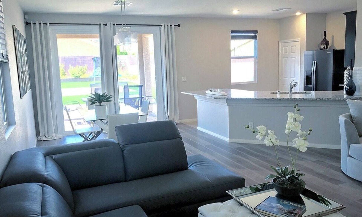 Rhodes Ranch House | Las Vegas Luxury Vacation Experience