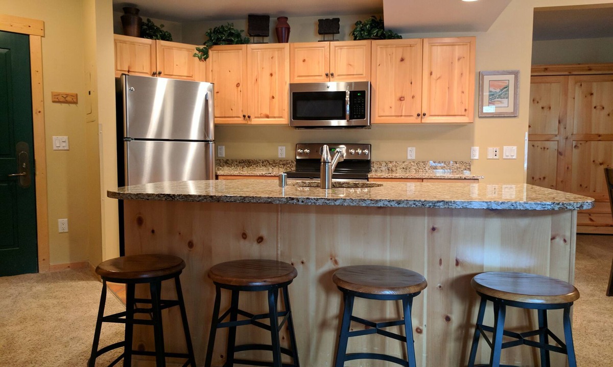 Copper Mountain Village Condo | Less than a 2 minute walk to Copper's American Eagle and American Flyer Chairs!