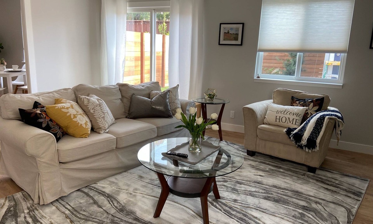 Los Gatos Condo | Luxurious 2 bed/2 bath, EV charger, comfortable, convenient location.