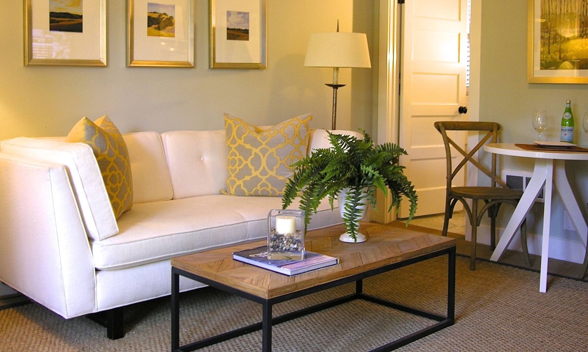 Corte Madera Apartment | Luxurious Studio Apartment in Corte Madera, close to hiking, biking.