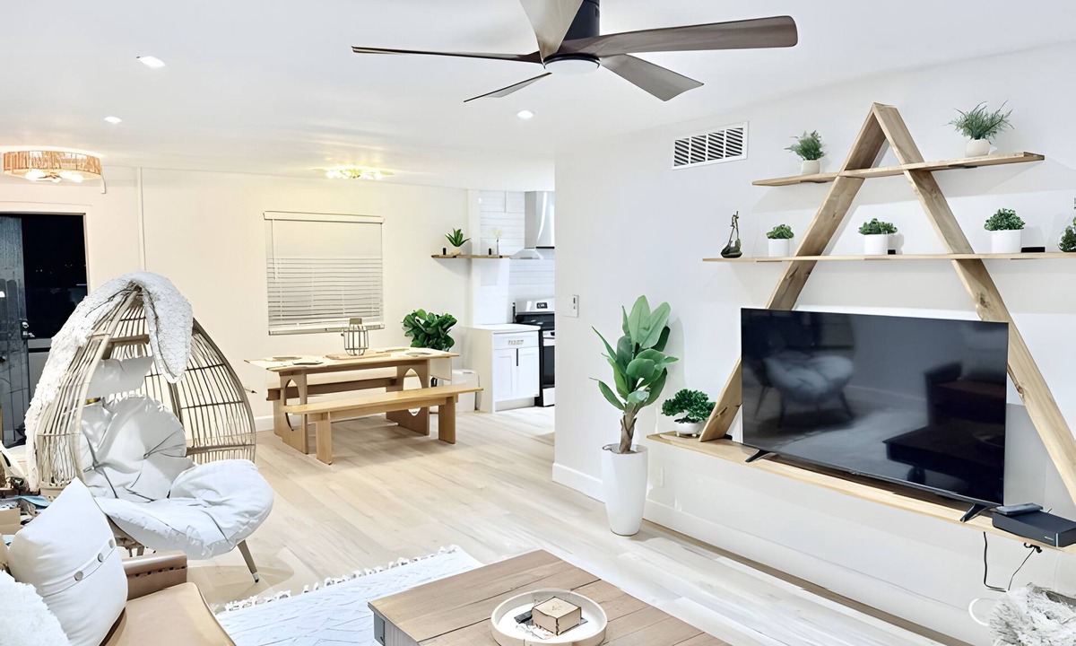 Entertainment District Condo | Modern Boho 1BR Condo in Old Town Scottsdale