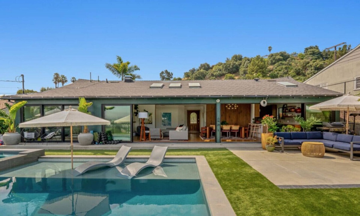 Studio City House | Modern Luxury Retreat w/Pool Spa & Stunning Views