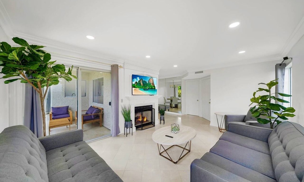 Monarch Beach Condo | MONARCH VISTAS Family Ready 2BR Ocean Breezes Walk to Beach & Harbor
