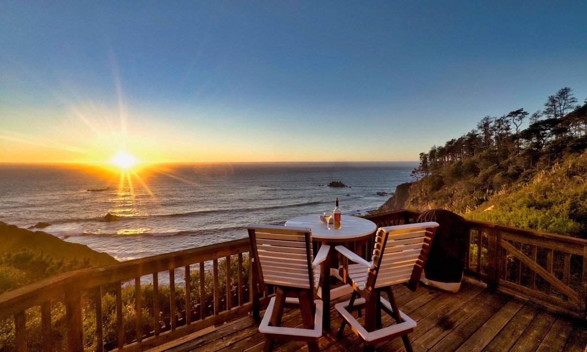 Gualala House | Moon Star Retreat Ocean Front 2 Hot Tubs | Gualala