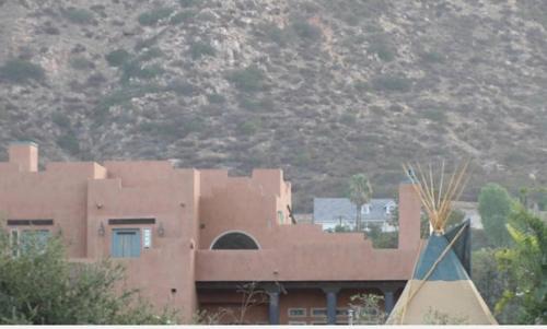 El Cajon Bed & Breakfast | Mystic Canyon Bed & Breakfast