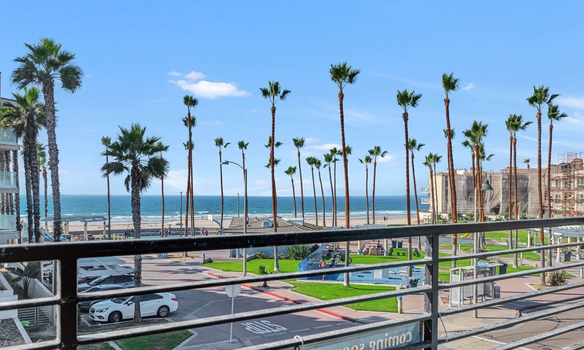 Imperial Beach Condo | NEW Ocean View 2-bedroom 2 ba detached condo in Imperial Beach Roof top deck