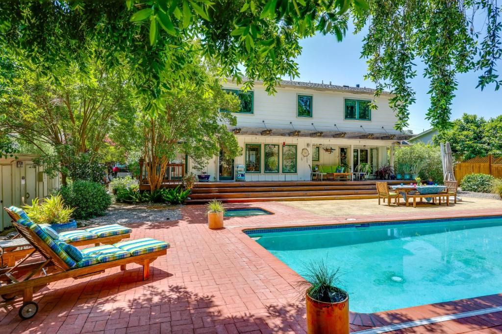 Novato House | Novato Getaway: Pool, Hot Tub, Near SF Bay!