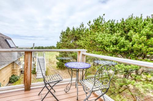 Surf Pines Hotel | Ocean Delight