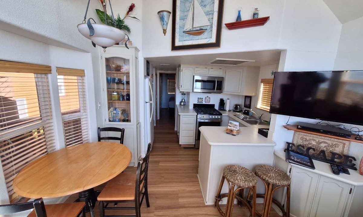 Smith River Cabin | Ocean Front Cabin 11 with Private Jacuzzi & Superb Views