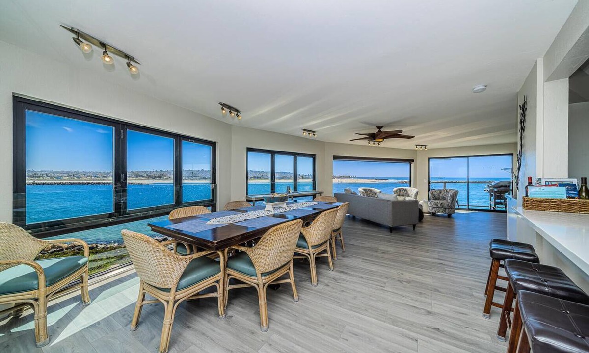 South Mission Beach Condo | Oceanfront * 2 Penthouses * Views Galore * Dogs OK!