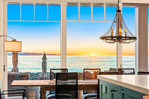 Ventura House | On The Sand Great For Families Amazing Views Spa
