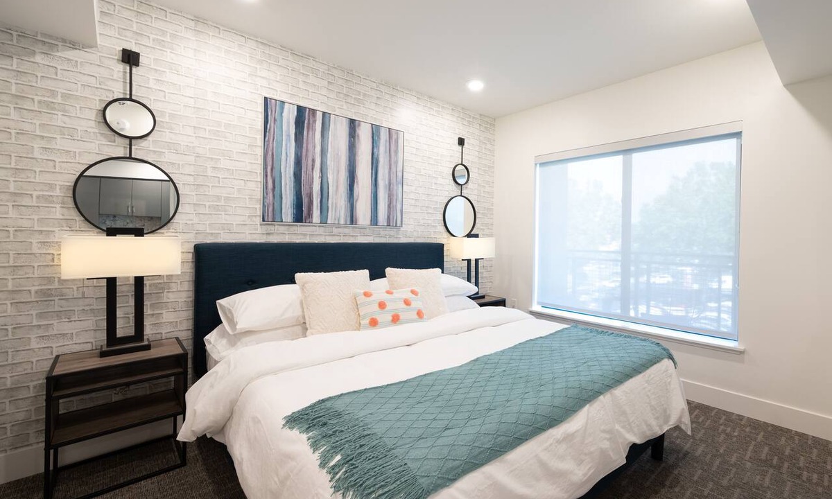 Walnut Creek Apartment | Pet-Friendly Walnut Creek with Rooftop Hot Tub