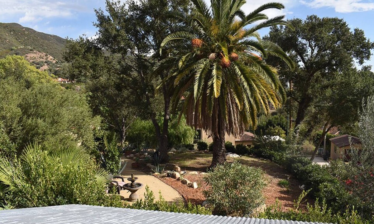 Santa Barbara Cabin | Private Cabin 2ppl kitchen, WiFi, free parking, pet friendly, jacuzzi