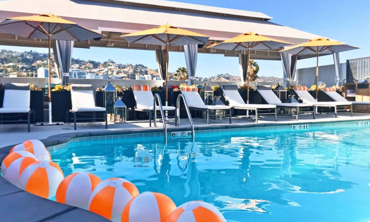 Tri-West Hotel | Relax and Unwind! Pet-Friendly Property, Onsite Pool, Parking