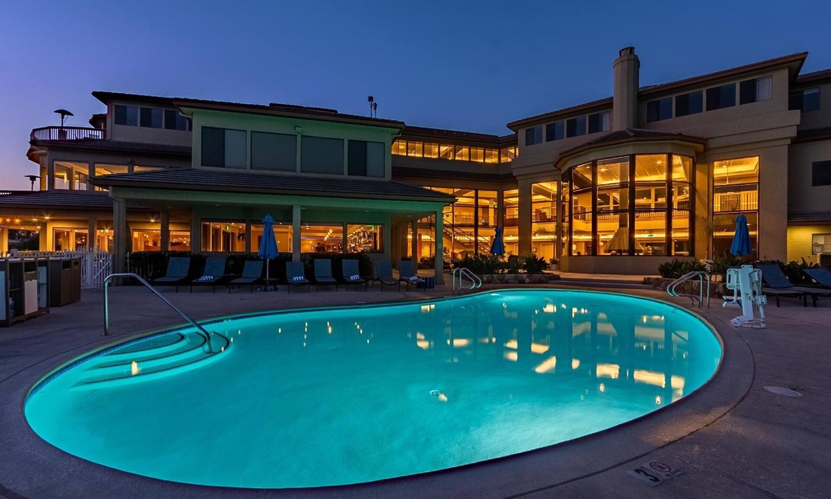 Rio del Mar Hotel | Relaxing Suite | 5 Miles to Mediterranean-style Capitola Wharf