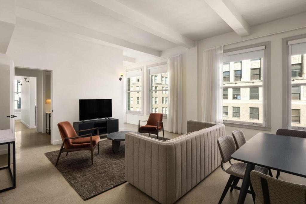 Historic Core Hotel | Reside Craftsman Los Angeles, a Wyndham Residence