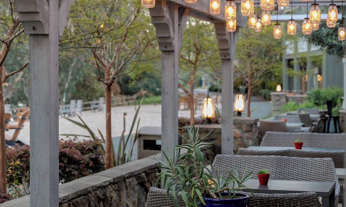 Napa Hotel | River Terrace Inn
