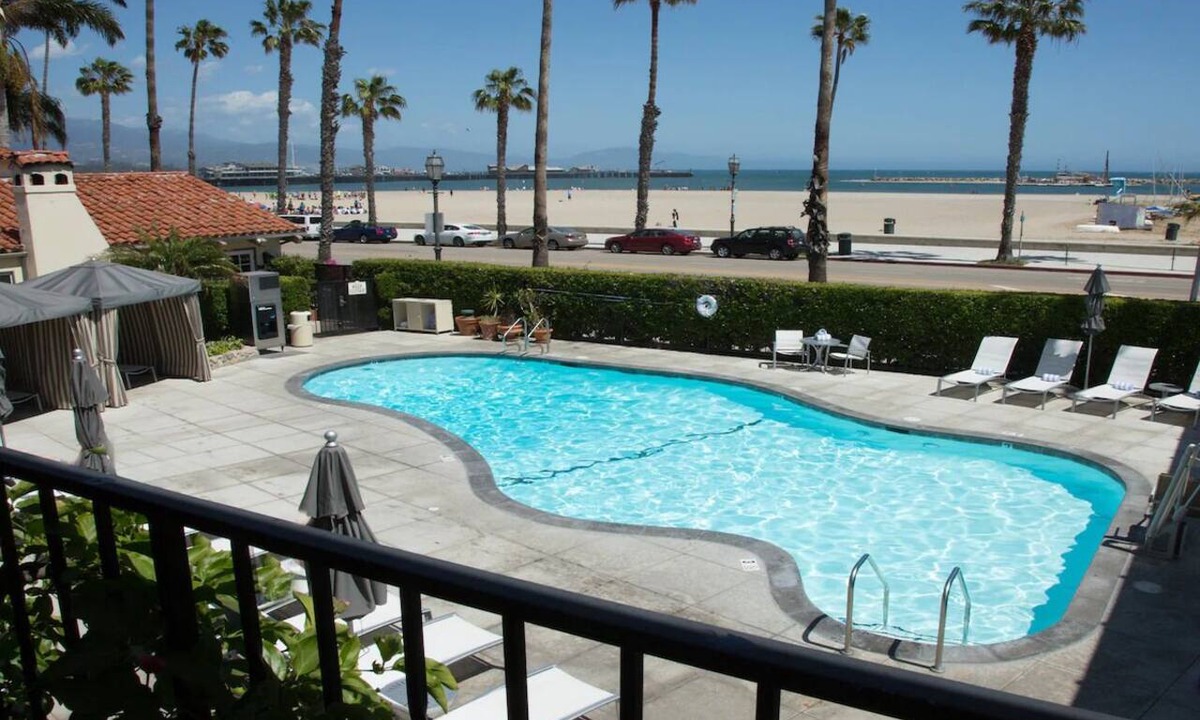 West Beach Hotel | Romantic Beach Escape! Outdoor Pool, Bikes & Gym Access | Pet Friendly!