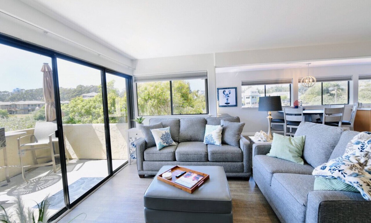 Rio del Mar Condo | Royal Villa - Ocean View - Amazing 1 Bedroom - 3 Beds - End Unit