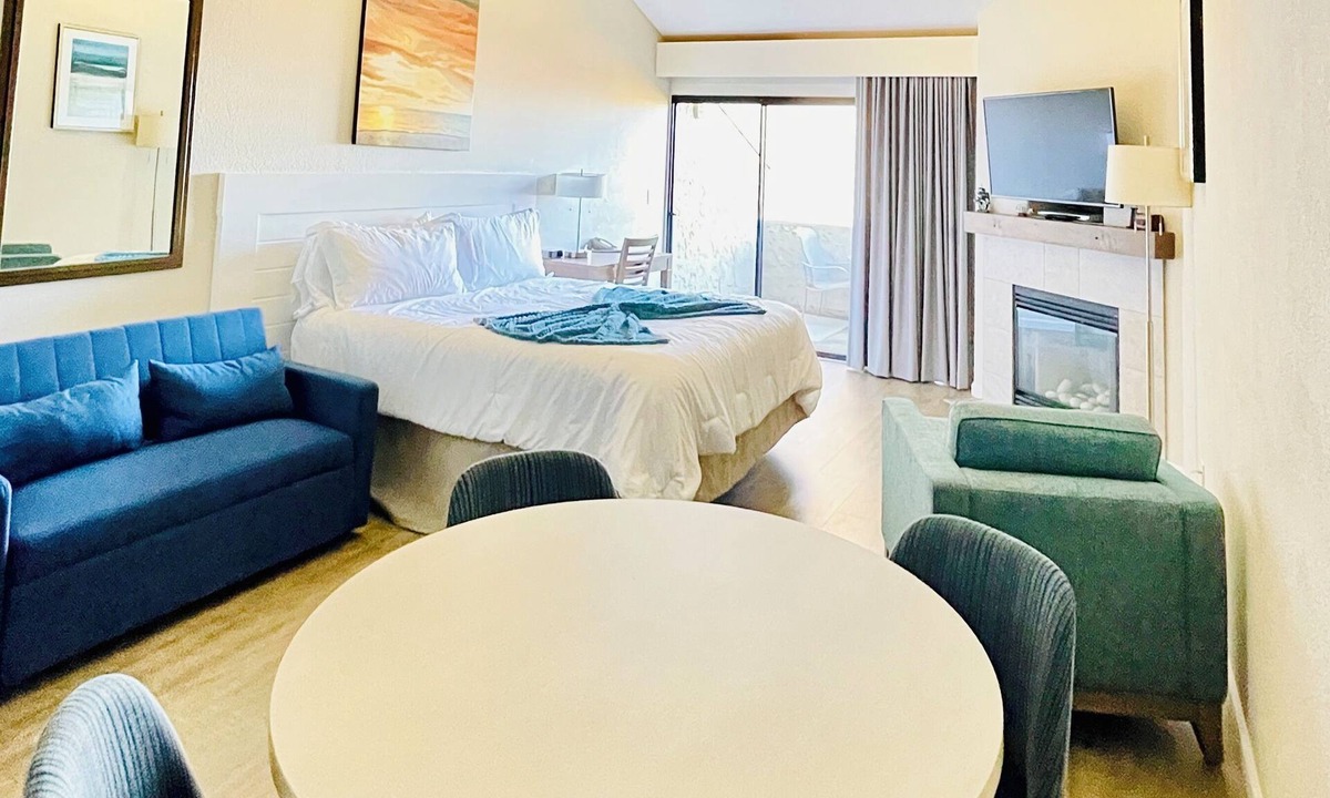 Rio del Mar Condo | Seascape Ocean View Condo - Heated pool and Jacuzzi