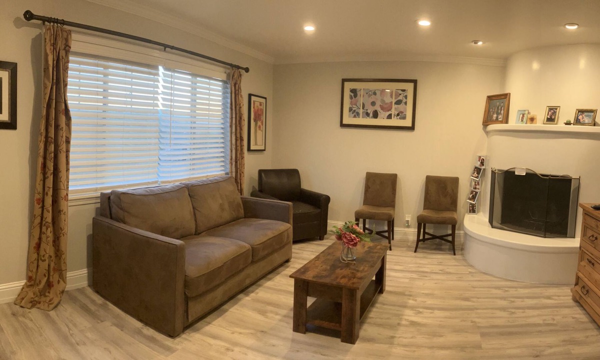 Mescal Corridor NW House | Seaside Get Away