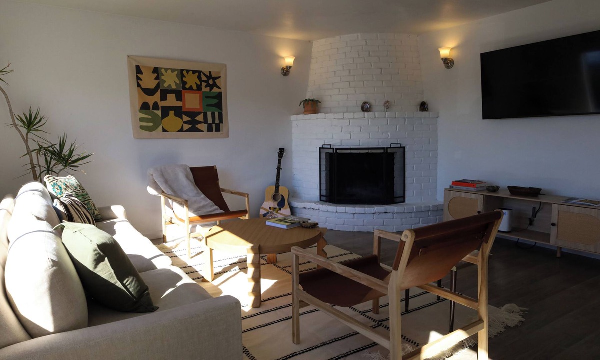 Seaside House | Serene 3-bedroom bungalow in Seaside perfect for relaxing getaways