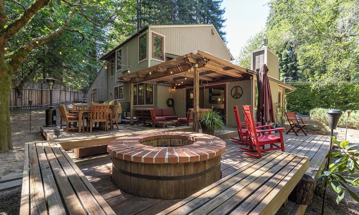 Freestone House | Serenity Now in Sebastopol