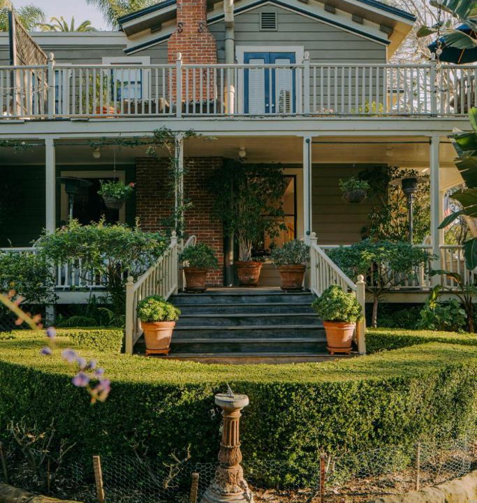Upper East Hotel | Simpson House Inn