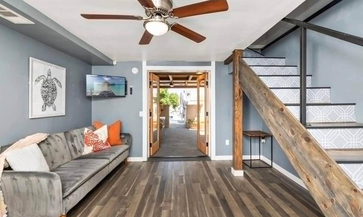Central Escondido House | So Cal Charmer Oversized Heated Pool Hot Tub