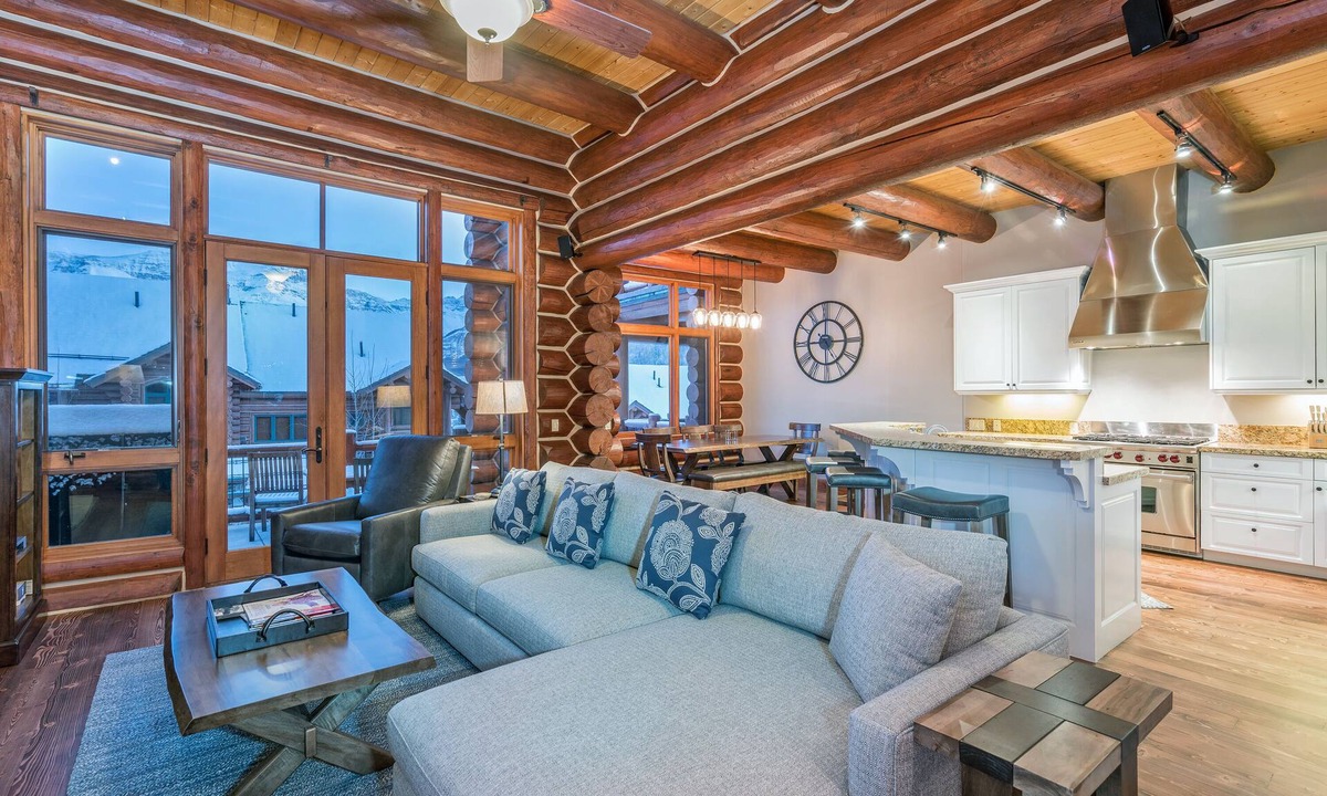 Mountain Village House | Spacious 4 Bedroom Villa with Ski-in Ski-out Access