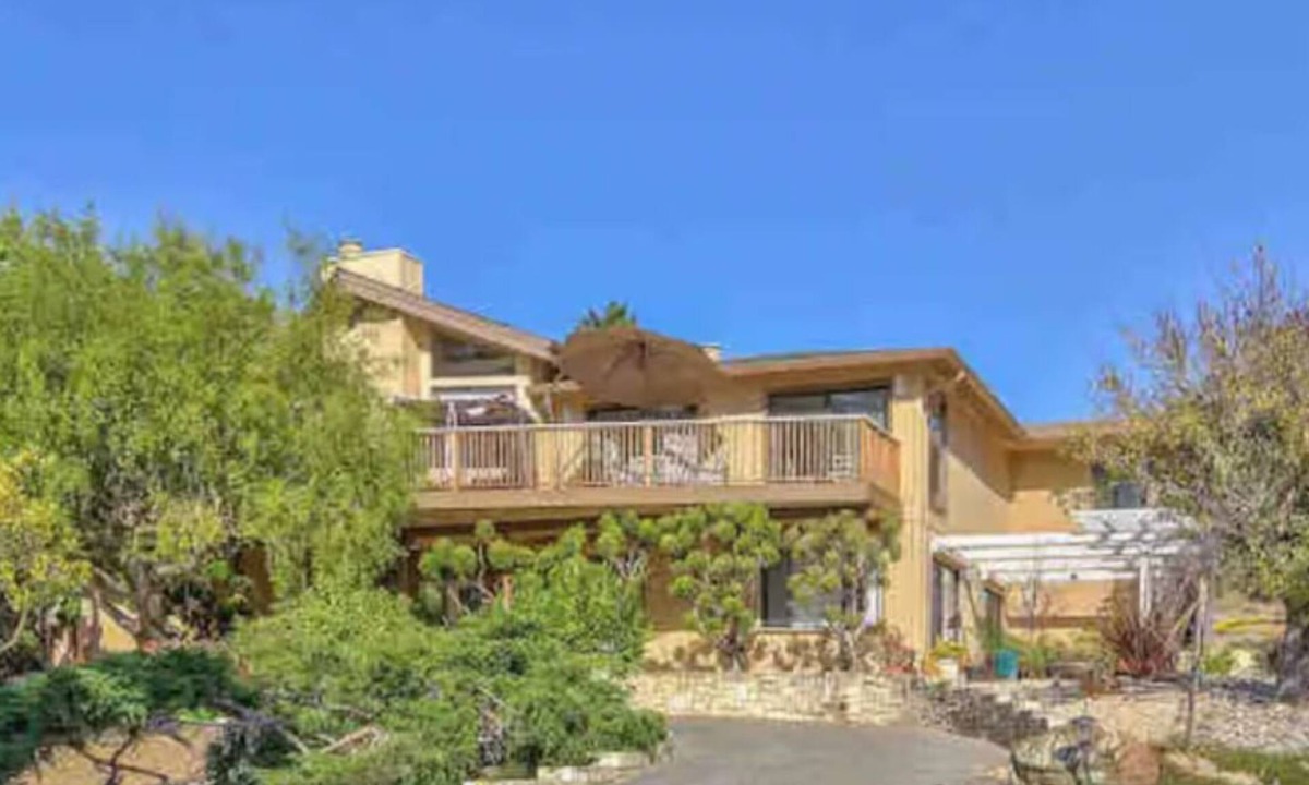 Carmel House | Spacious and Perfect Family Gathering Carmel House