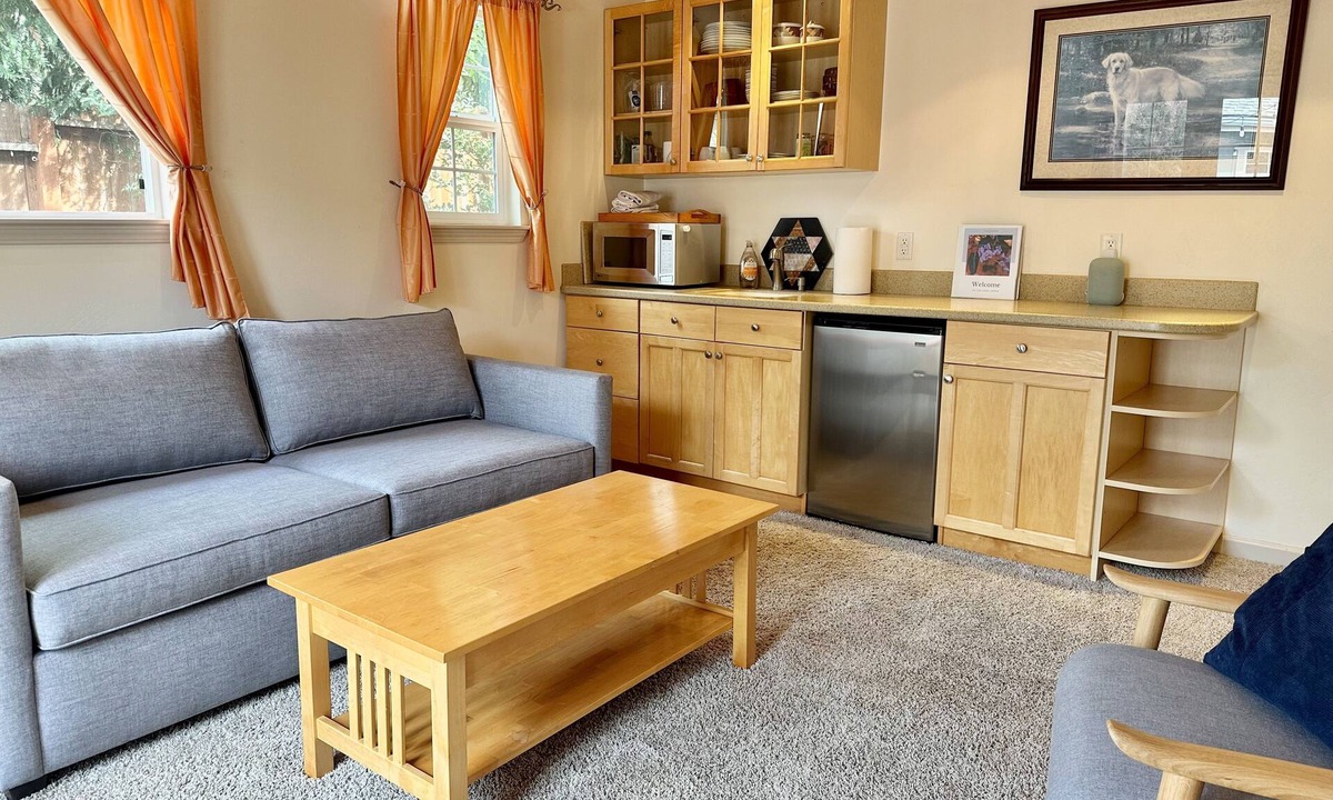 Marine Terrace Cottage | Spacious guest house, pet friendly