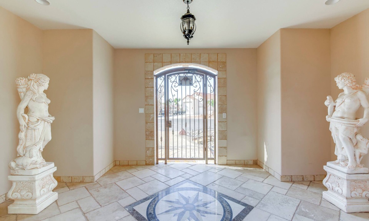 Fort Mohave House | Spacious Luxe Home w/Lake Access in Fort Mohave!