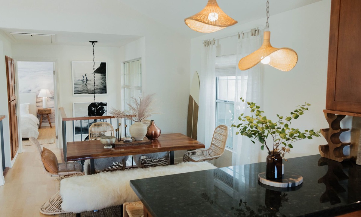 Crown Point House | Spacious, sunlit townhouse with beach gear, dreamy beds, and walkable access to PB’s best spots.