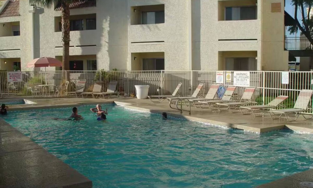 Surprise Condo | SPRING TRAINING LOCATION 3 miles to stadium, heated pool/spa, golf, restaurants.