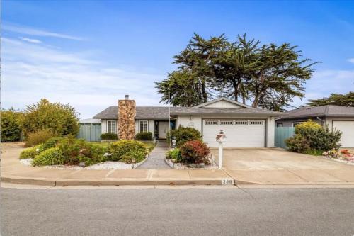 Marina House | STR25-15 Home 3 Bedrooms 2 Bath