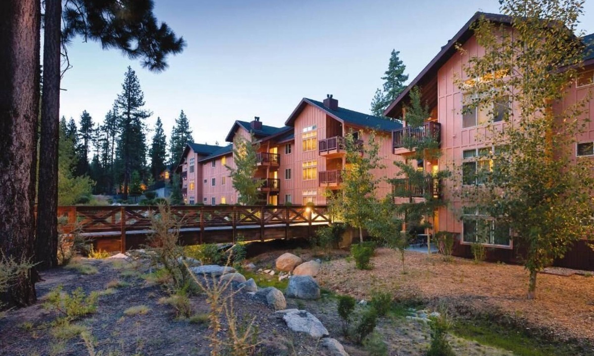 Round Hill Village Resort | Stunning Views in South Lake Tahoe