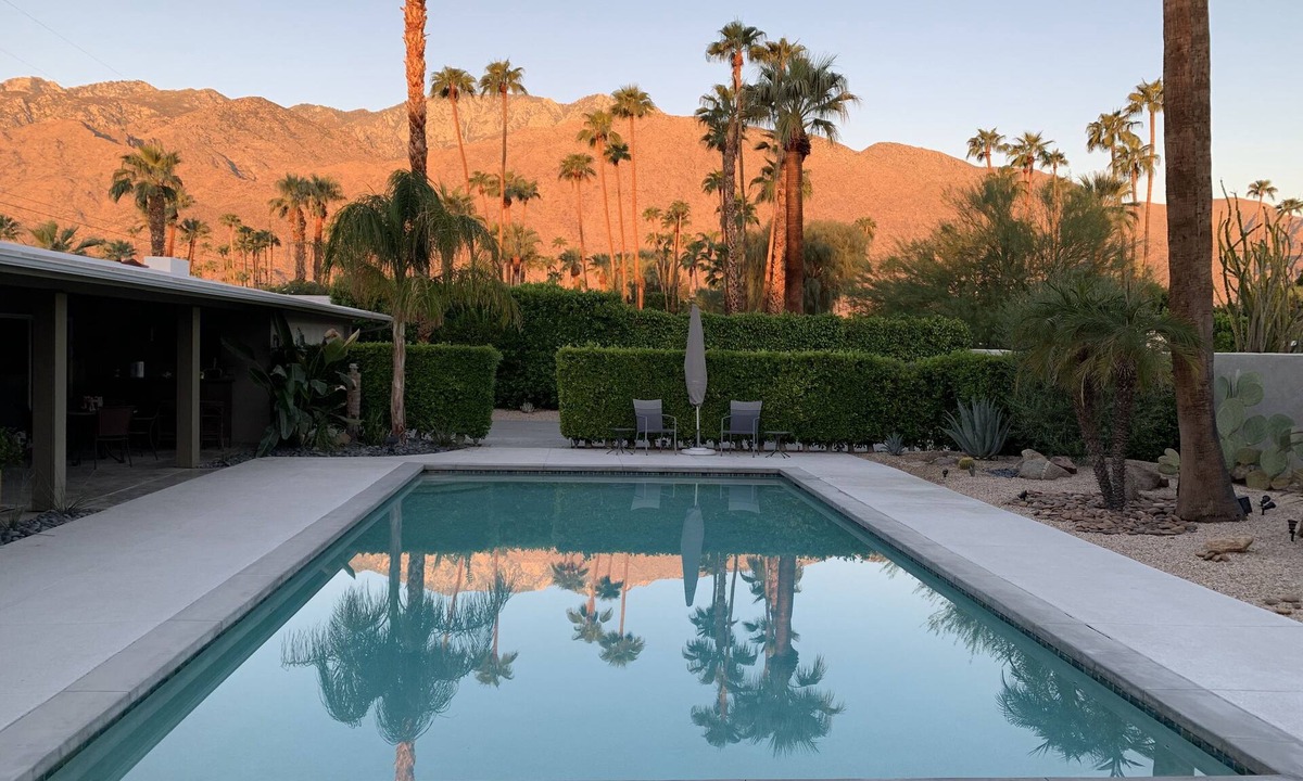Tahquitz River Estates House | Sun-Kissed Oasis: Experience Desert Magic at The USS San Lorenzo!