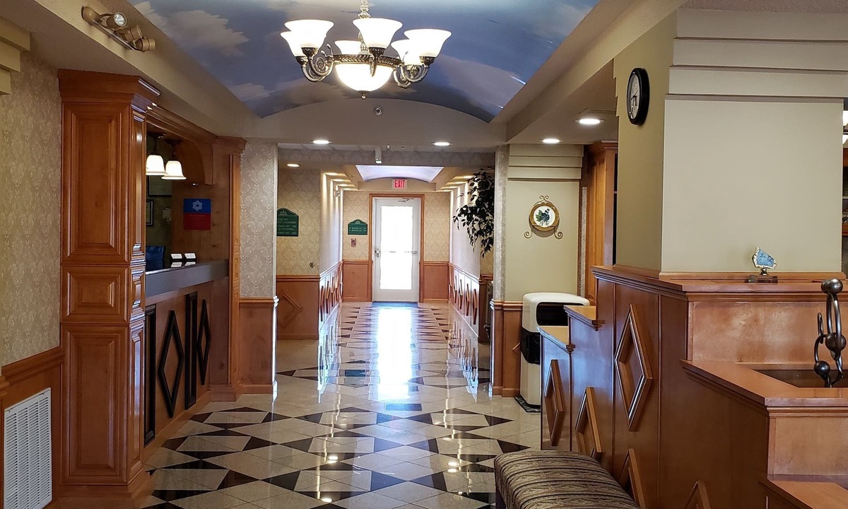 Warner Robins Hotel | SureStay Plus Hotel by Best Western Warner Robins AFB