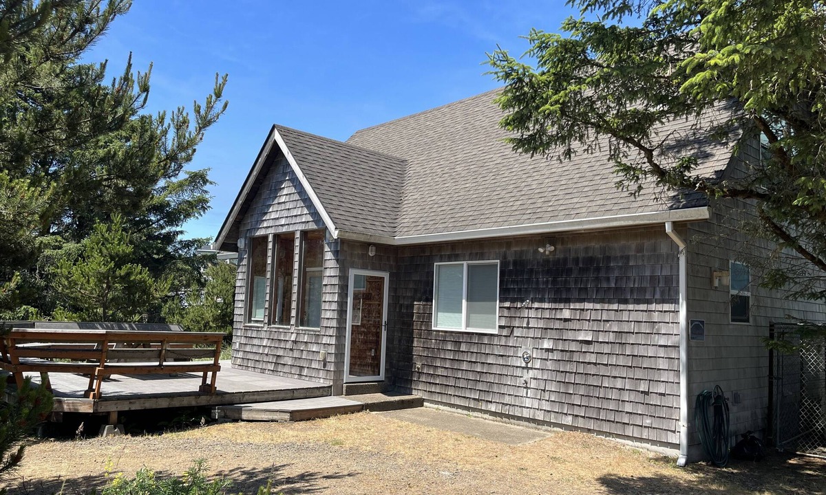Pacific City House | Surfrider - Cozy Beach Cabin, Close to Beach, Pool Table