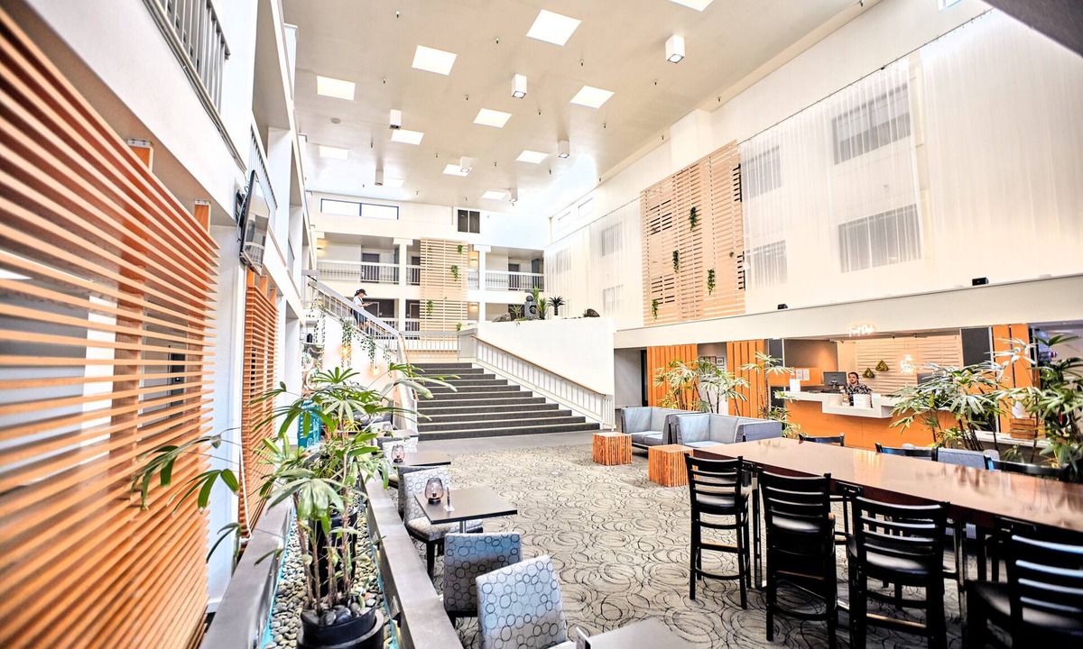 Ponderosa Park Hotel | The Domain Hotel