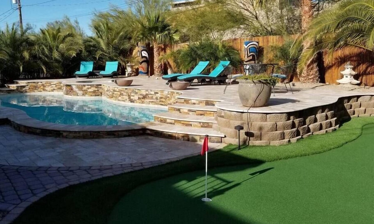 Lake Havasu City House | The Private Oasis - Pool, Spa & 5 Hole Putting Green!