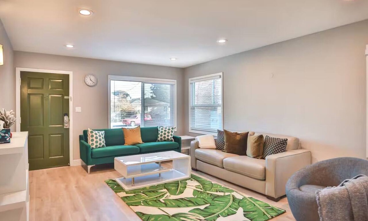 Cherryland Condo | Tropical Modern Oasis With Fully Fenced Yard 22409