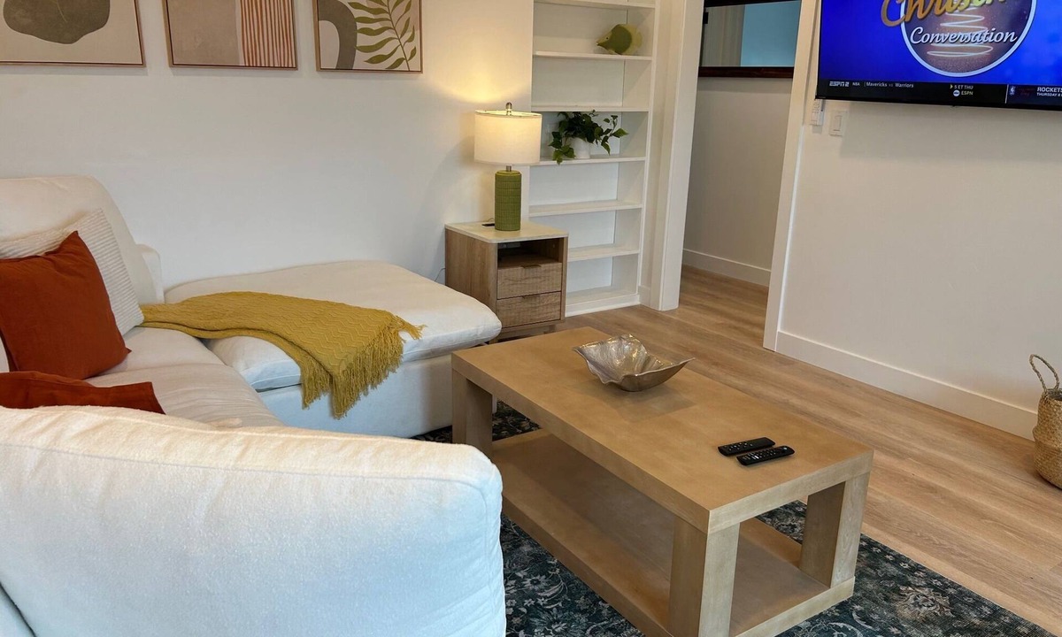 Westside House | Updated 2-bedroom 2-bath near Beach and Downtown. AC and EV Charging