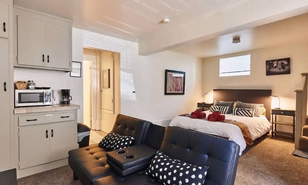 Vallejo House | Vallejo - Cozy Studio Unit