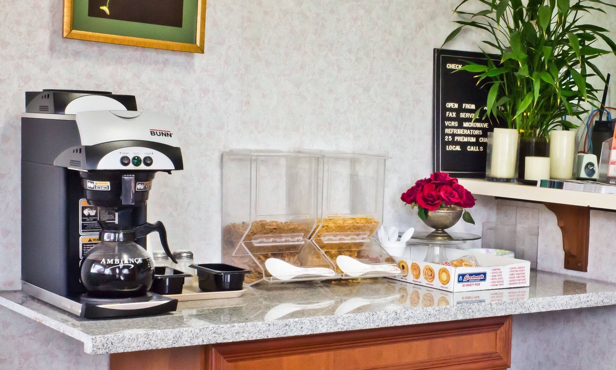 Newhall Hotel | Valley Inn San Jose