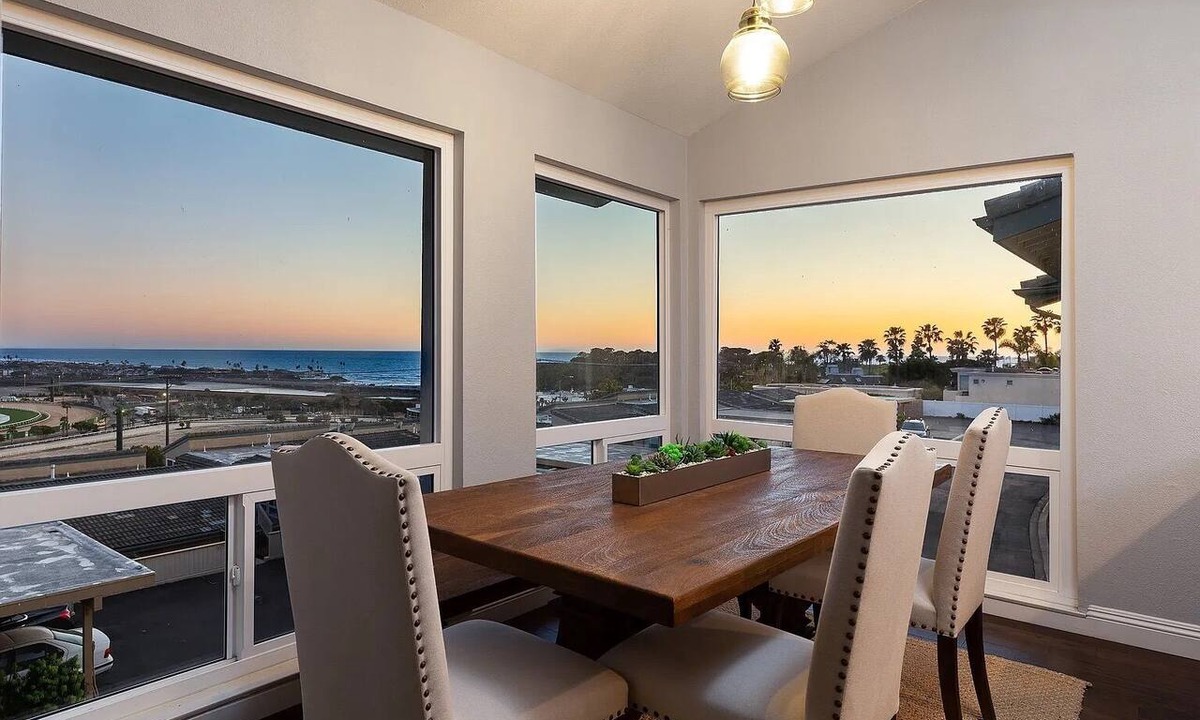 Solana Beach Condo | Walk to the beach! Views of Del Mar Racetrack & Ocean - Turf & Tide