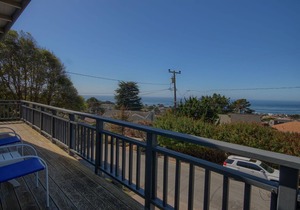 Snug Harbor: 3 BR, 2 BA House in CAMBRIA, Sleeps 6