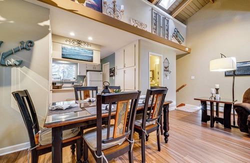 Incline Village Condo | 1 Mi to Diamond Peak Ski Resort: Condo w/ Pool