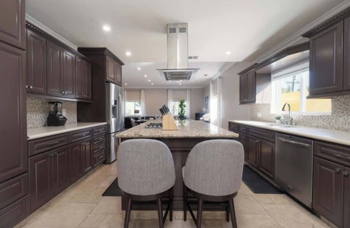 Encino House | 160 - Prestigious Encino Home | Gated & Lush